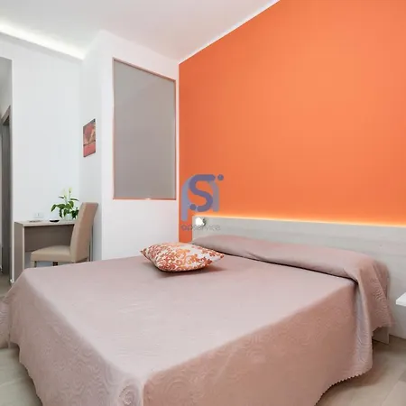 Panorama - Self Check In 4*