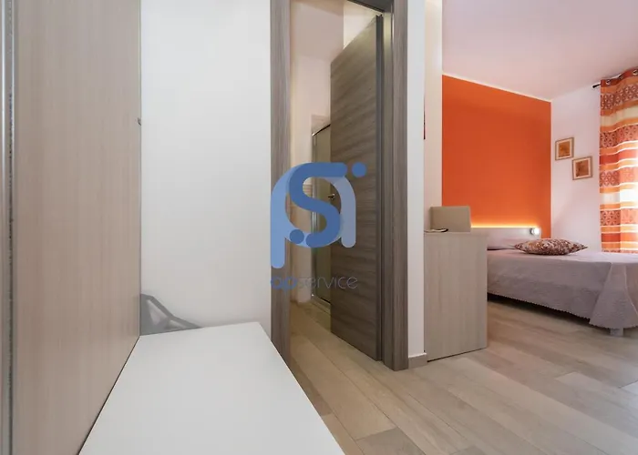 Panorama - Self Check In Чефалу