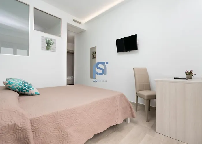 Panorama - Self Check In